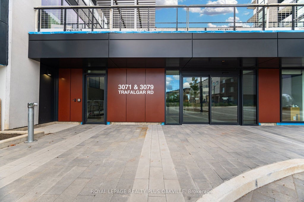 Photo of 3079 Trafalgar Road #1509, Oakville, ON L6H 8C5 (MLS # W14104070)