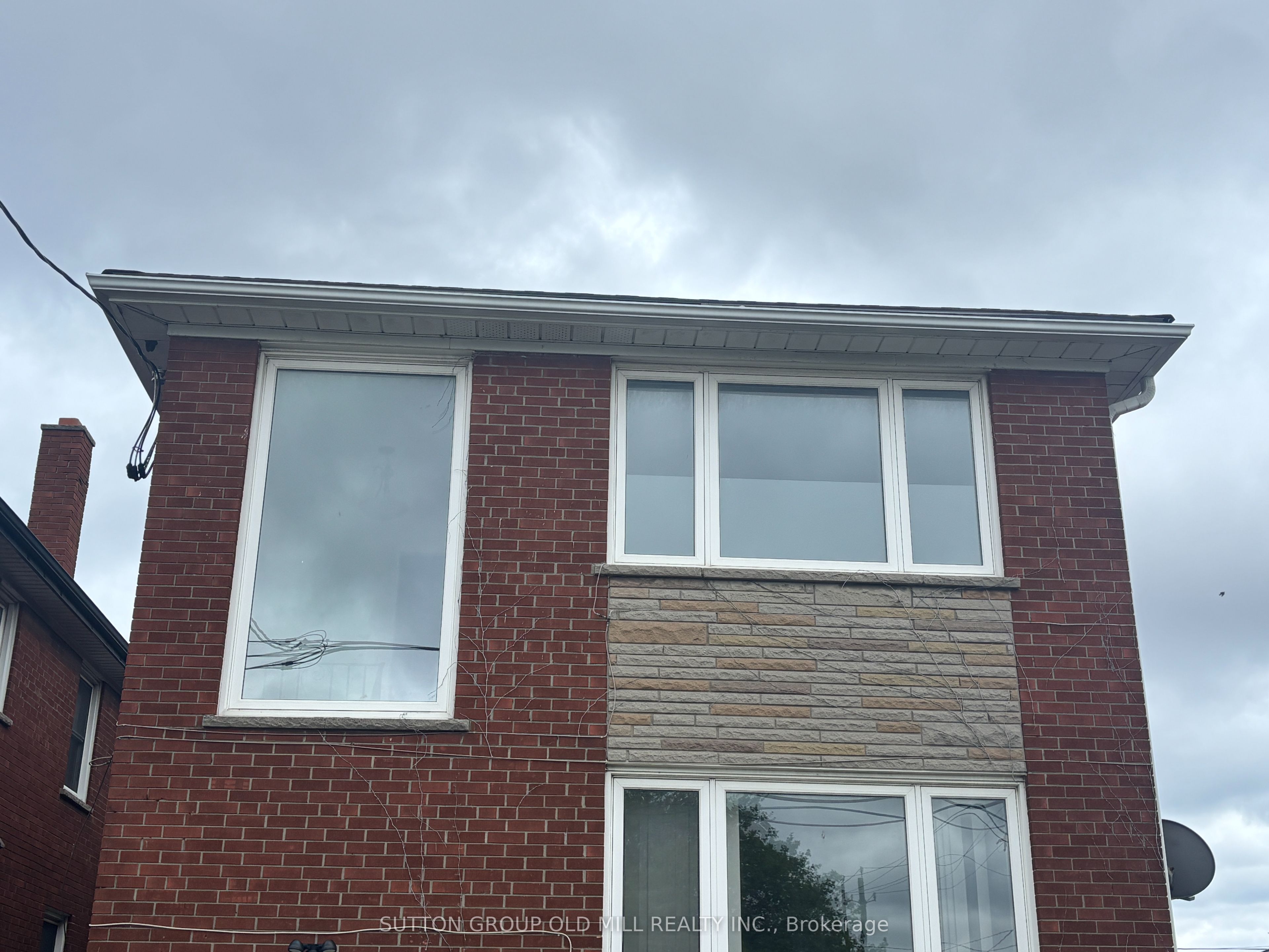 85A Evans Avenue UPPER