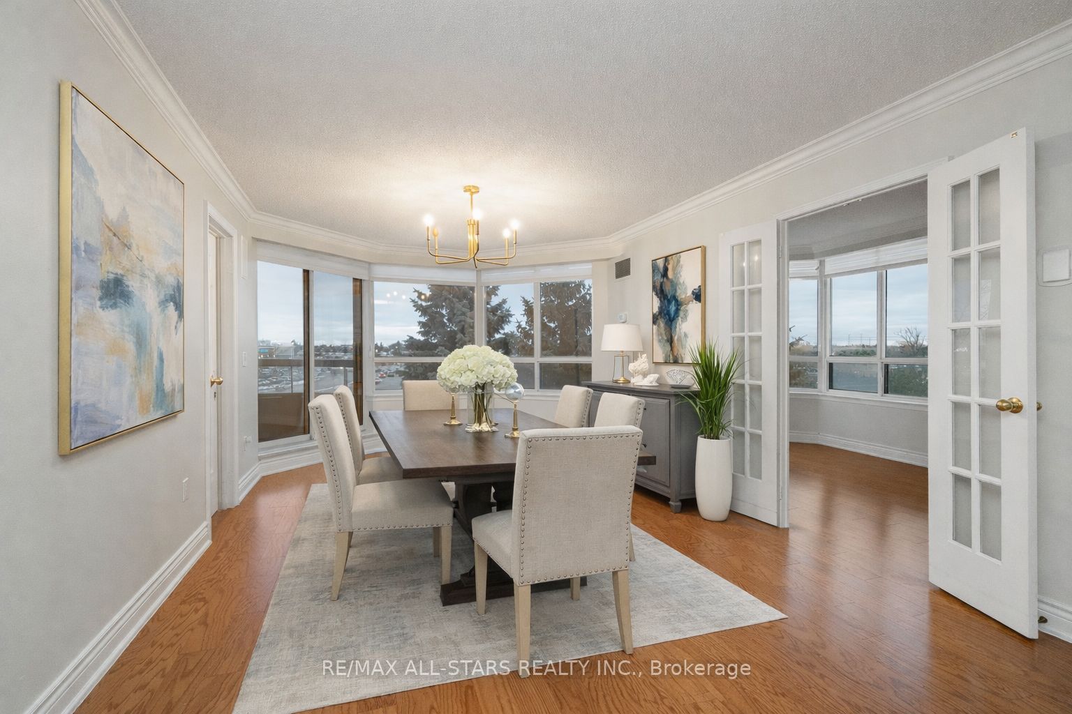 610 Bullock Drive 404