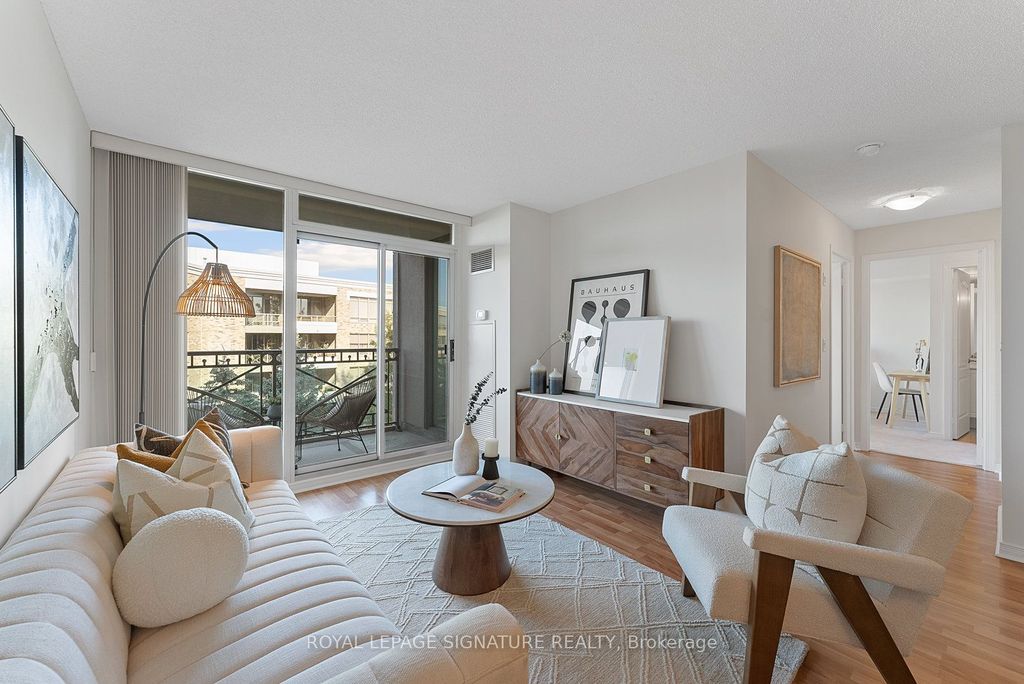 Photo of 205 The Donway N/A W #521, Toronto, ON M3B 3S5 (MLS # C12433450)