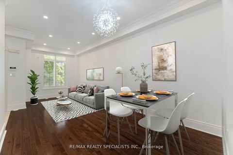 Photo of 8C Clairtrell Road, Toronto, ON M2N 5J6 (MLS # C12504796)