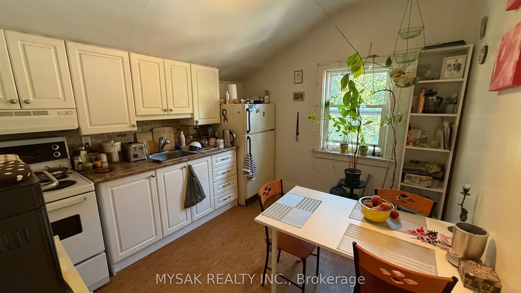 Photo of 116 Fifth Street, Toronto, ON M8V 2Z3 (MLS # W12432582)