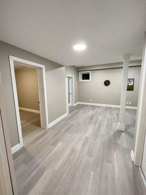 4641 Keystone Crescent Burlington ON L7M 0M8