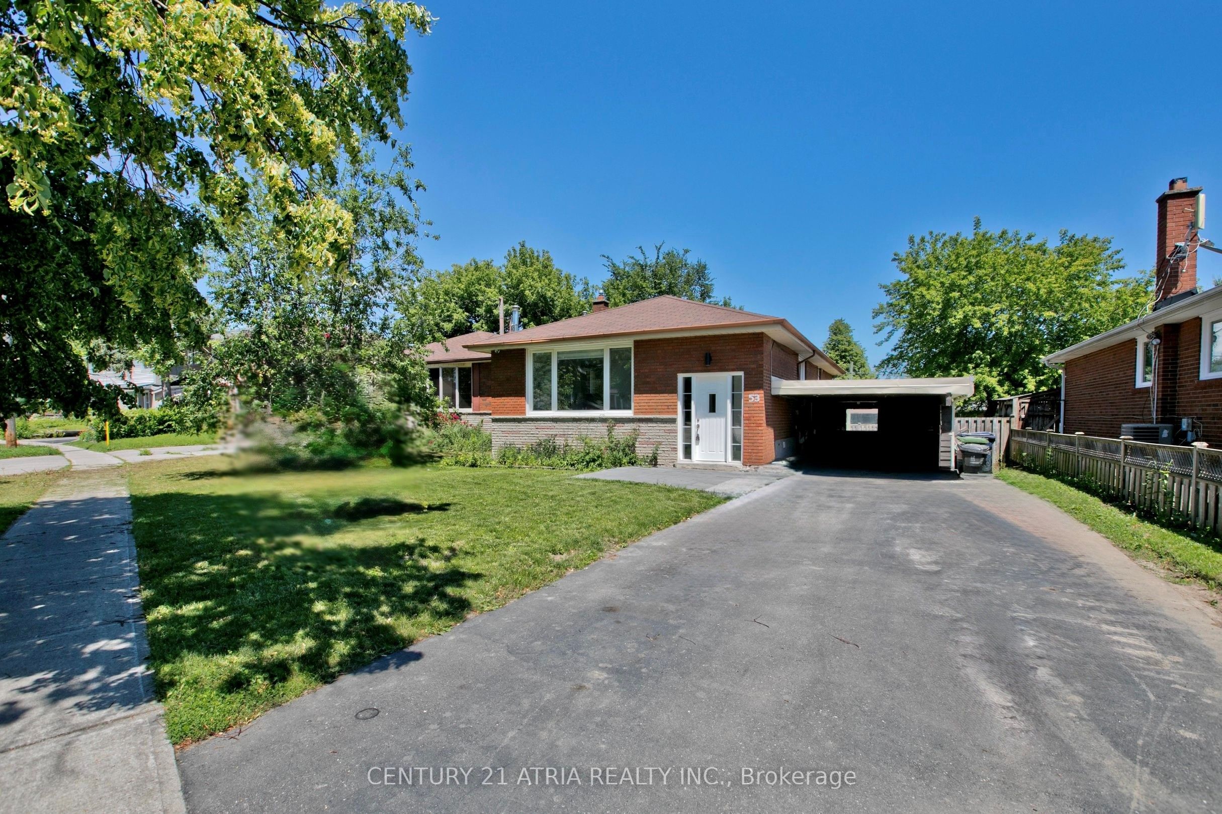 Photo 1 of 37 — 53 Bergen Road, Toronto, ON M1P 1S1