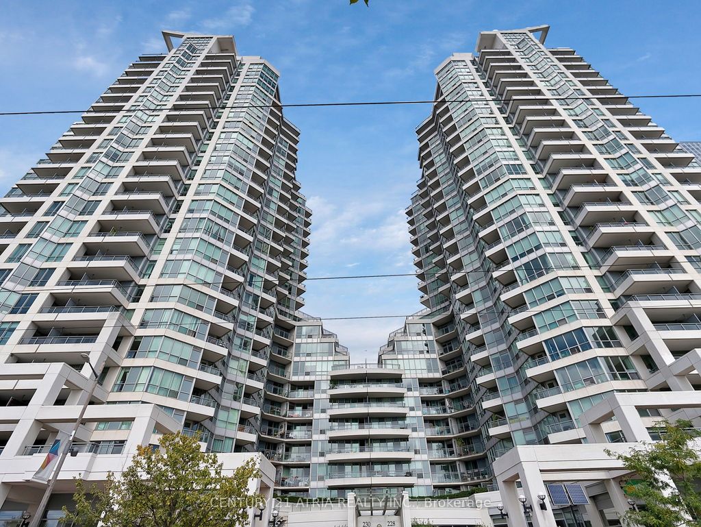 Photo of 228 Queens Quay N/A W #1101, Toronto, ON M5J 2X1 (MLS # C12464296)