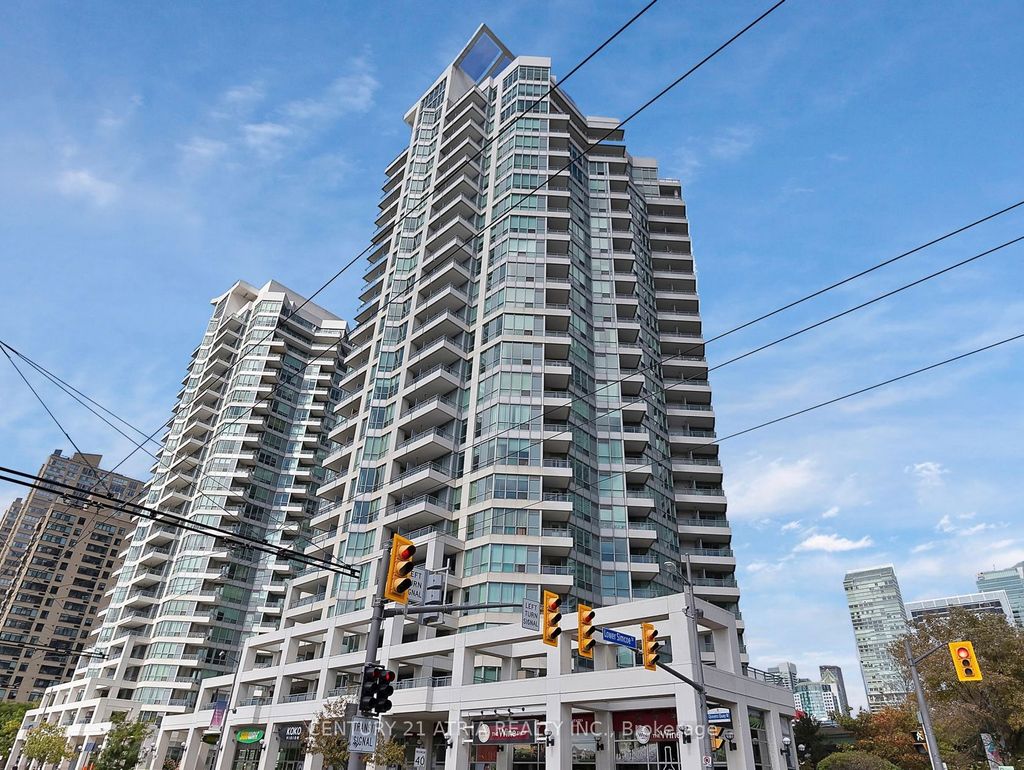 Photo of 228 Queens Quay N/A W #1101, Toronto, ON M5J 2X1 (MLS # C12464296)