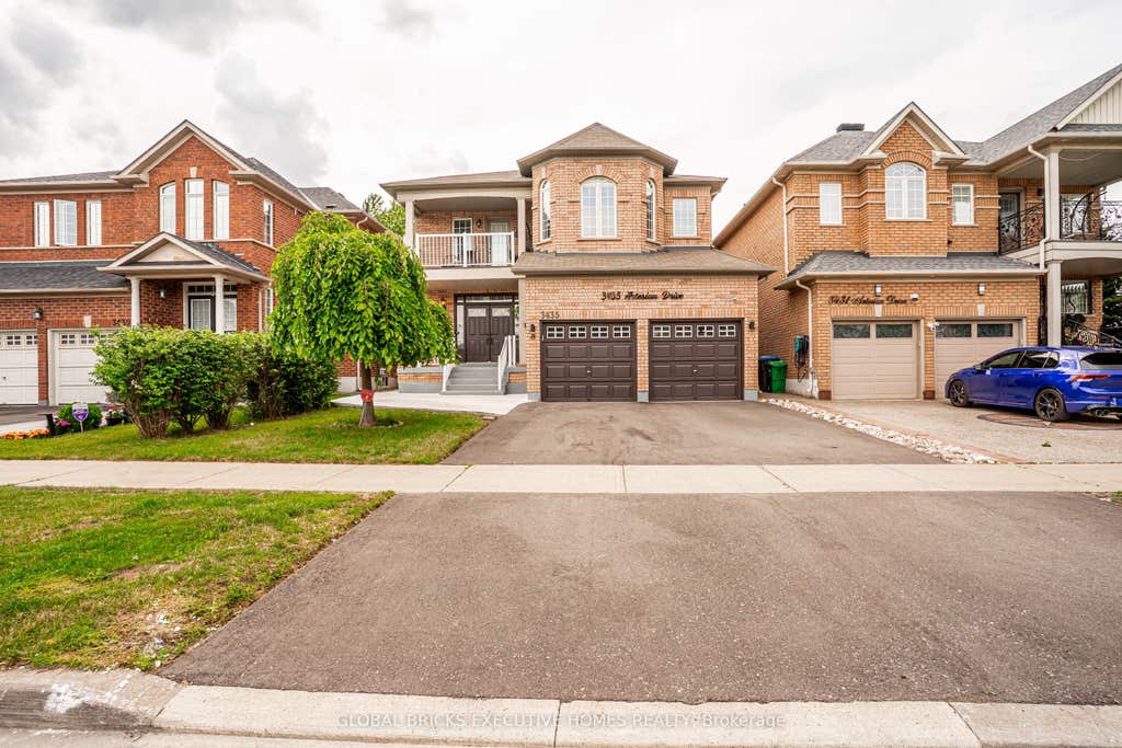 Photo of 3435 Artesian Drive, Mississauga, ON L5M 7K3 (MLS # W13472364)