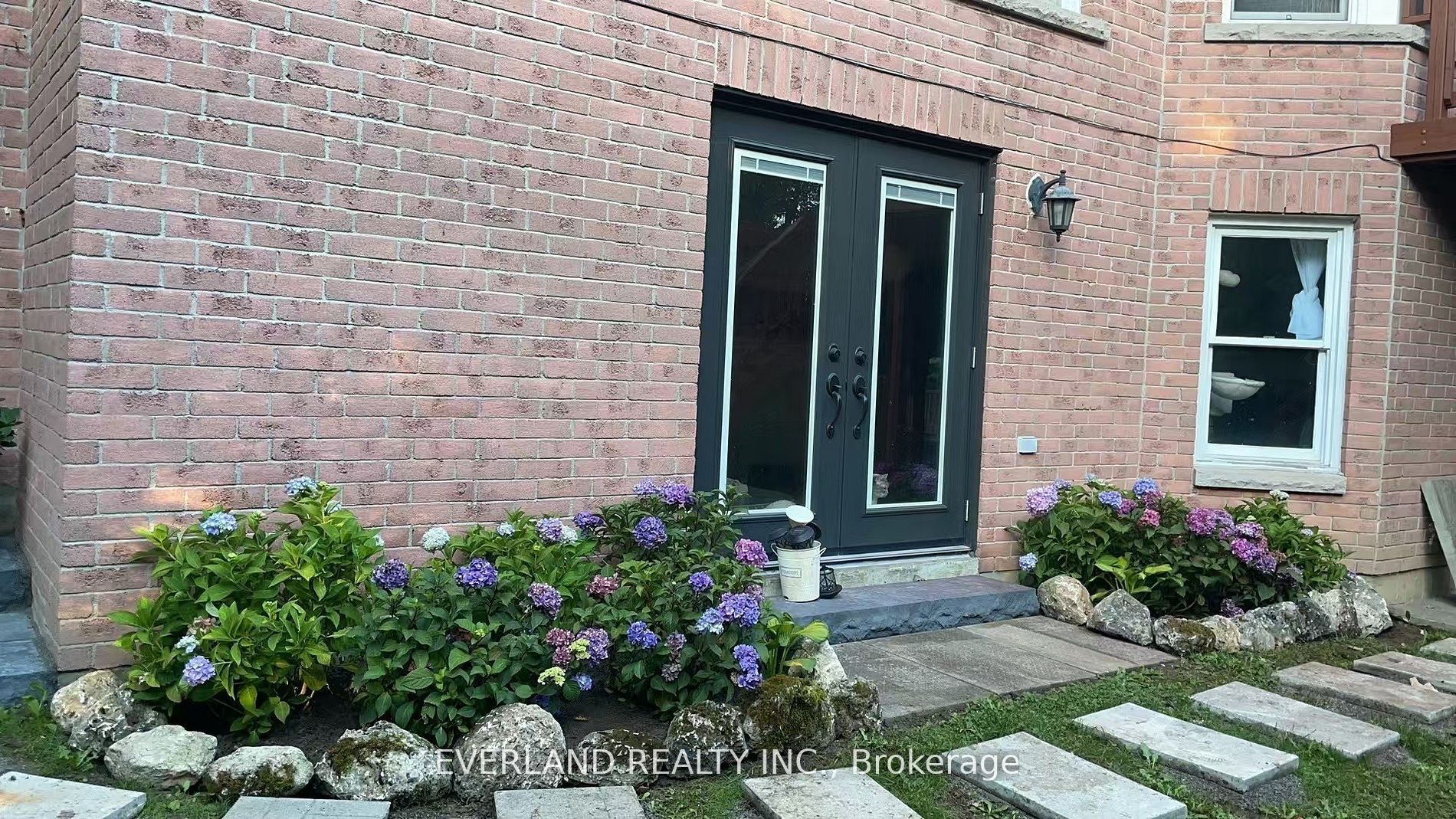 41 Heatherwood Crescent Bsmt