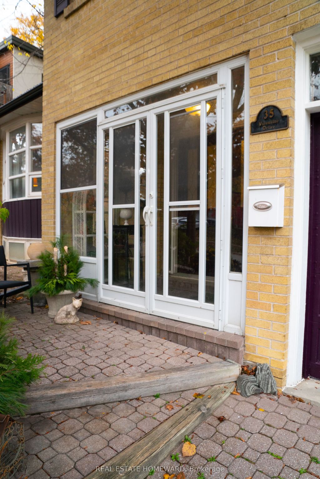 Photo of 35 Valentine Drive, Toronto, ON M3A 3J7 (MLS # C12824148)