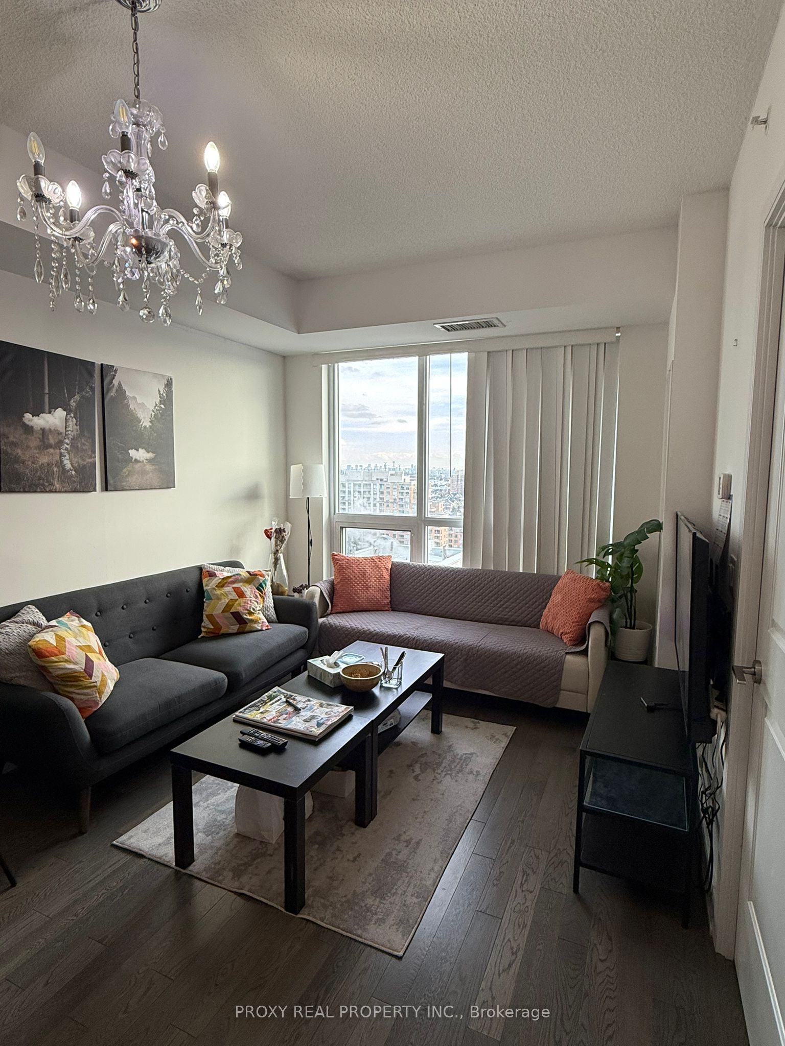 9201 Yonge Street 1508