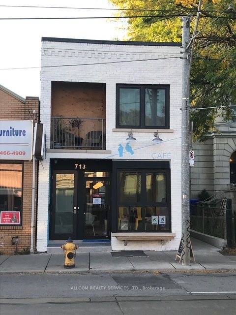 713 Gerrard Street E