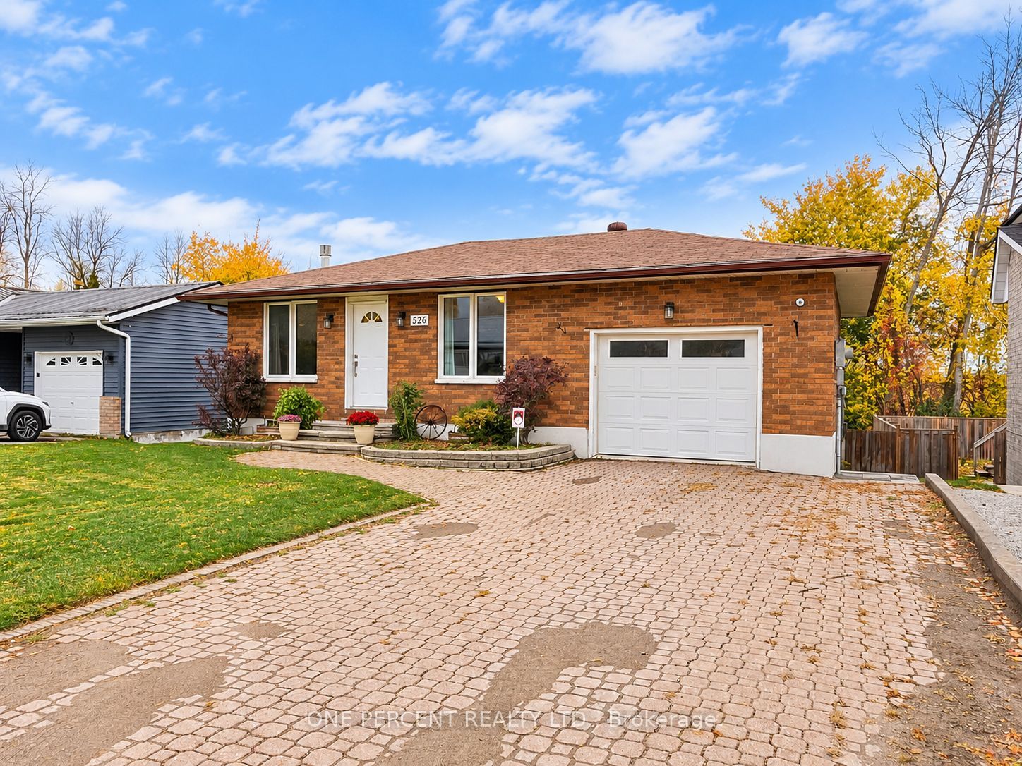 526 Highland Crescent