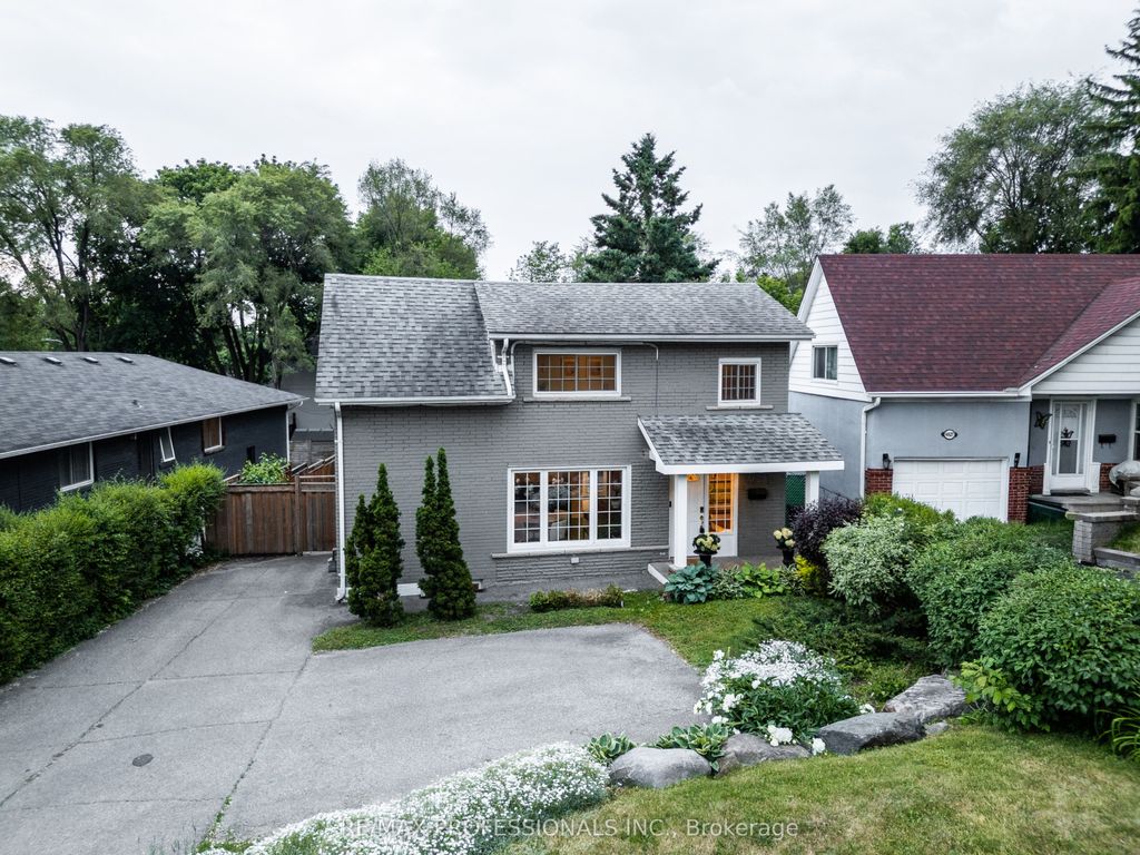 Photo of 4625 Dundas Street W, Toronto, ON M9A 1A4 (MLS # W13433352)