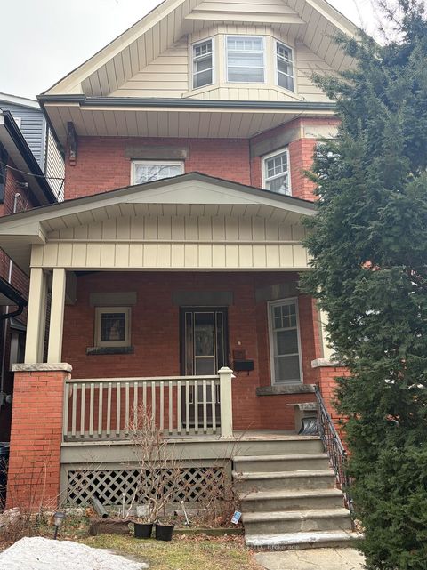 187 Geoffrey Street Main Toronto ON M6R 1P6