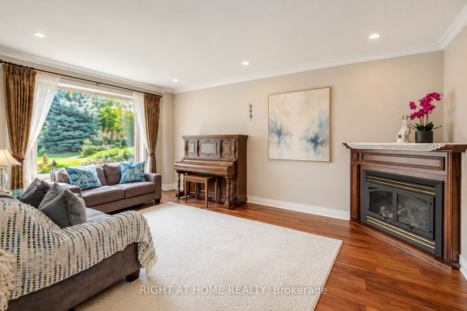 1311 Playter Place