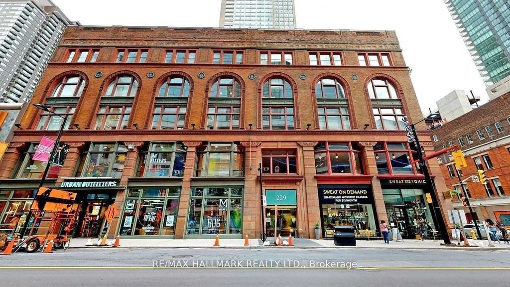 Photo of 197 Yonge Street #3114, Toronto, ON M5B 1M4 (MLS # C12478079)