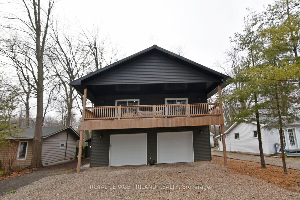 Photo of 9904 LAKE Road, Lambton Shores, ON N0N 1J1 (MLS # X12650704)