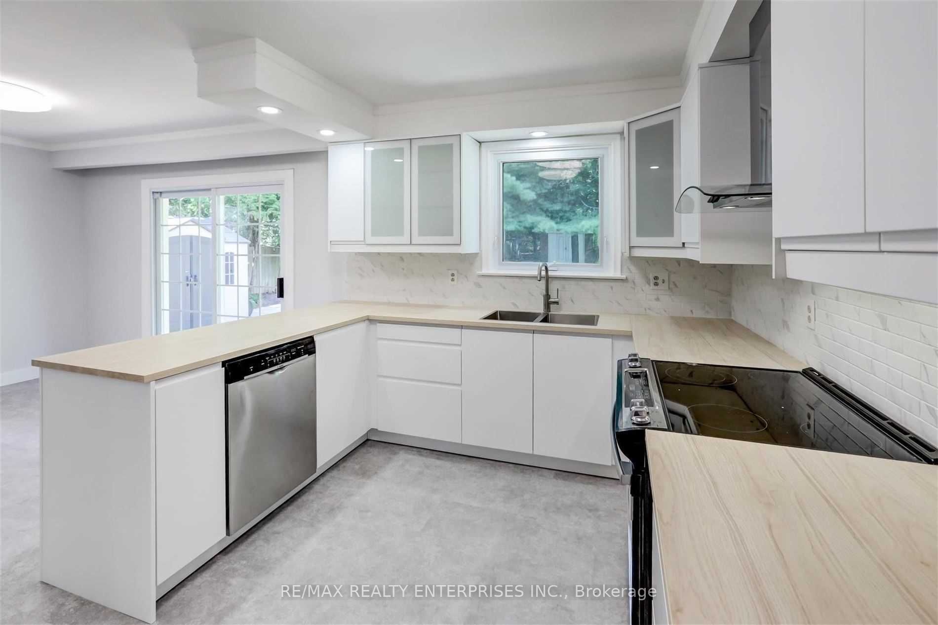 1493 Birchwood Drive