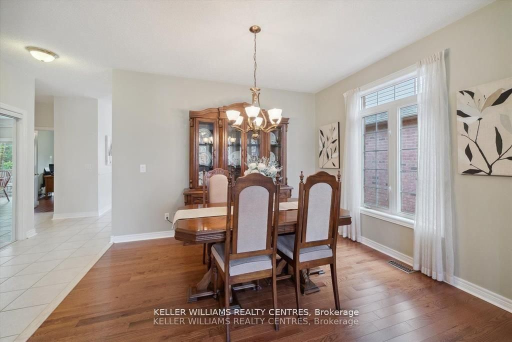 1076 Broughton Lane