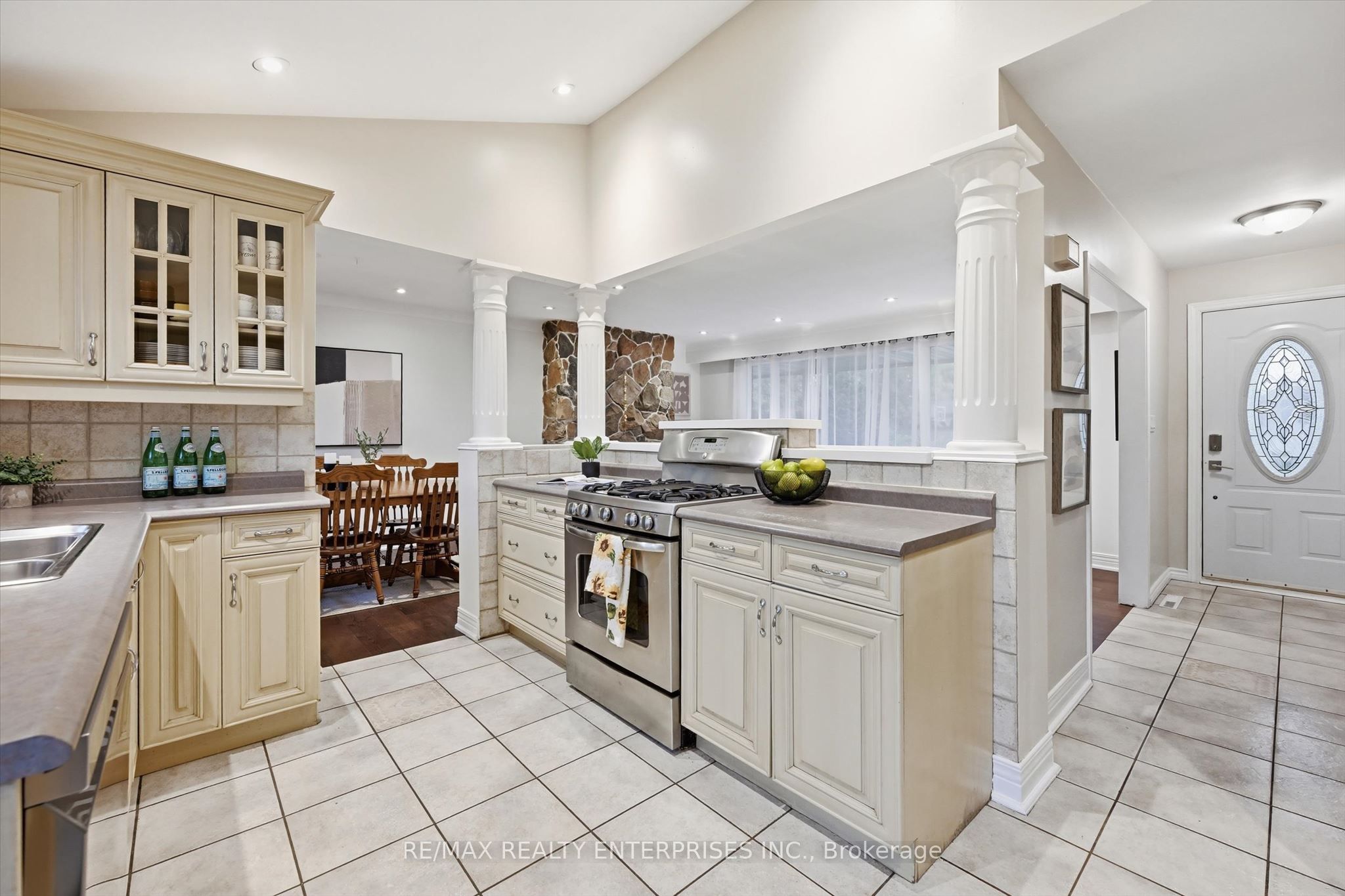 5187 Carousel Court