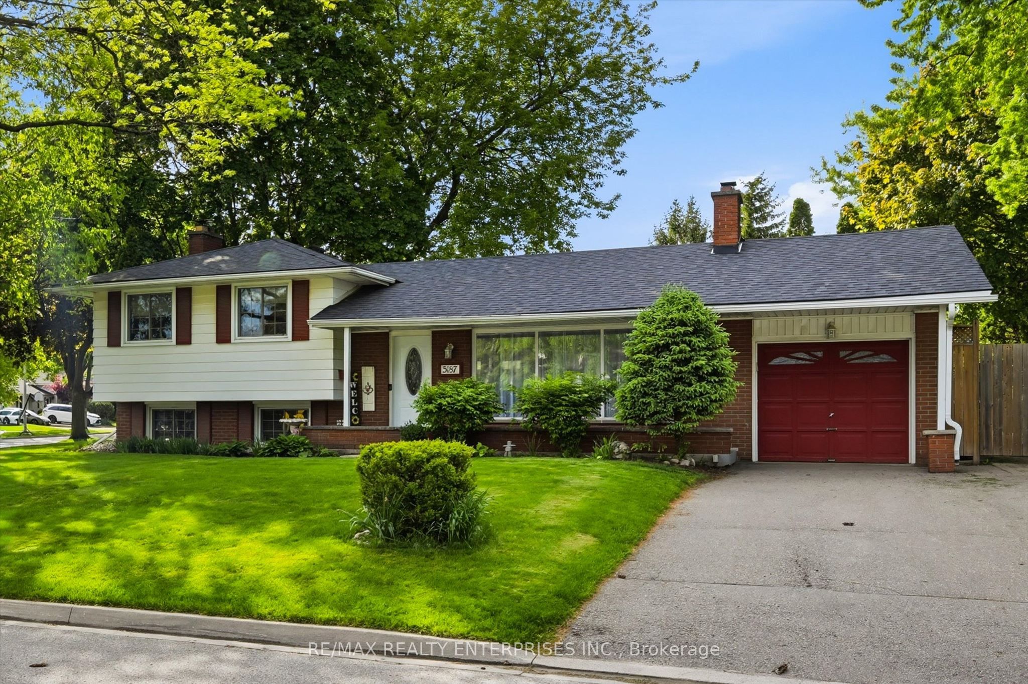 5187 Carousel Court