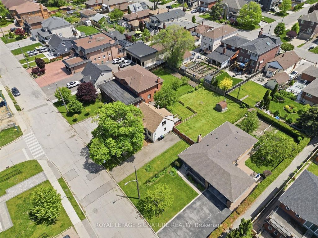 Photo of 95 Glen Long Avenue, Toronto, ON M6B 2M4 (MLS # W13178734)