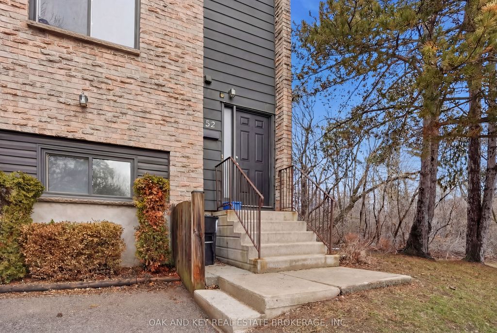 Photo of 40 Summit Avenue N #52, London North, ON N6H 4S3 (MLS # X12861636)