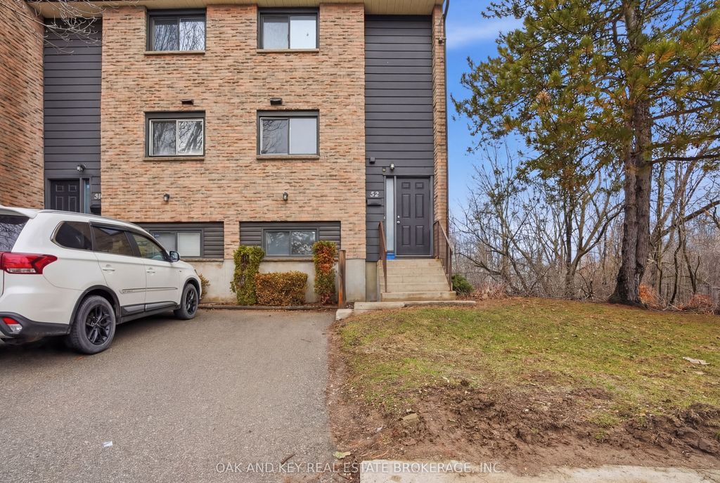 Photo of 40 Summit Avenue N #52, London North, ON N6H 4S3 (MLS # X12861636)
