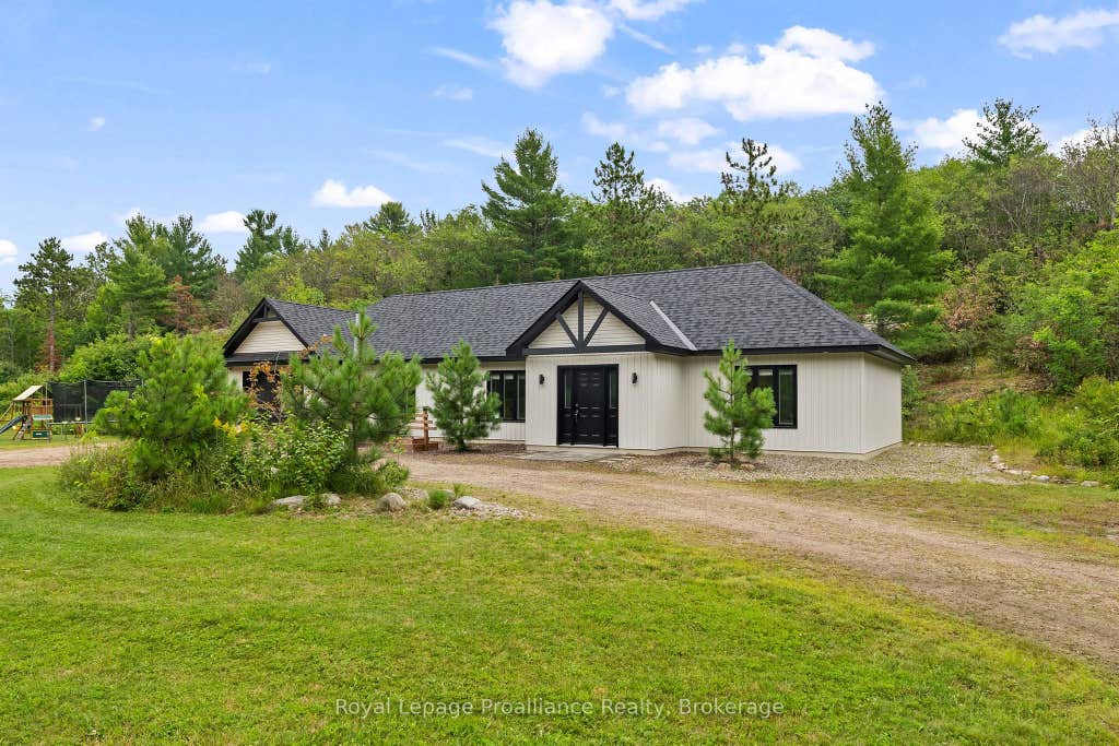 Photo of 41948A Combermere Road, Madawaska Valley, ON K0J 1B0 (MLS # X13658462)