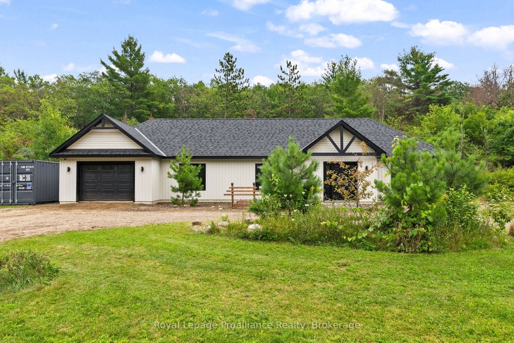 Photo of 41948A Combermere Road, Madawaska Valley, ON K0J 1B0 (MLS # X13658462)