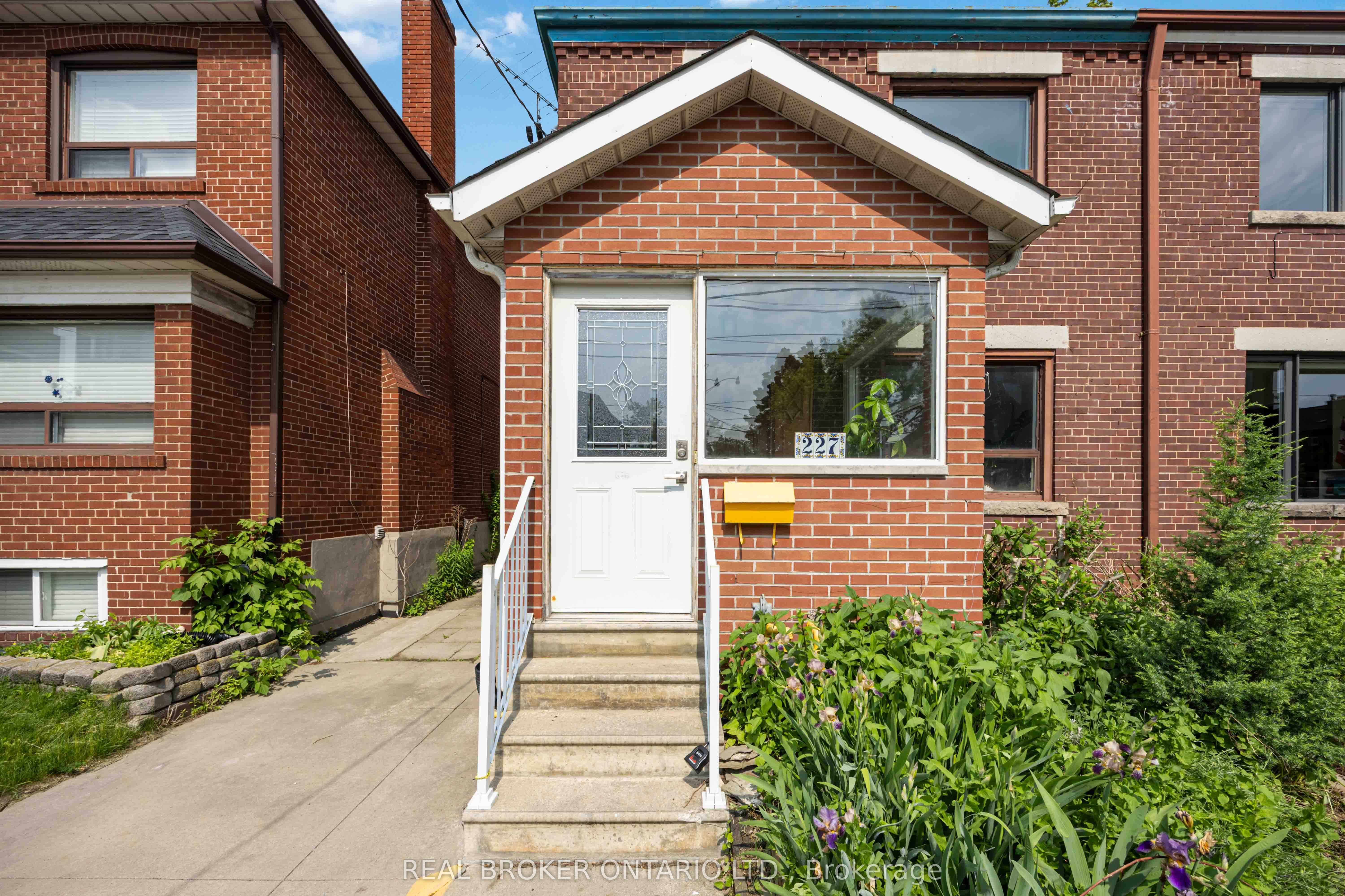 227 Jane Street