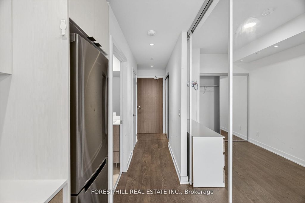 Photo of 1928 Lake shore Boulevard #4009, Toronto, ON L4C 5T2 (MLS # W12591436)