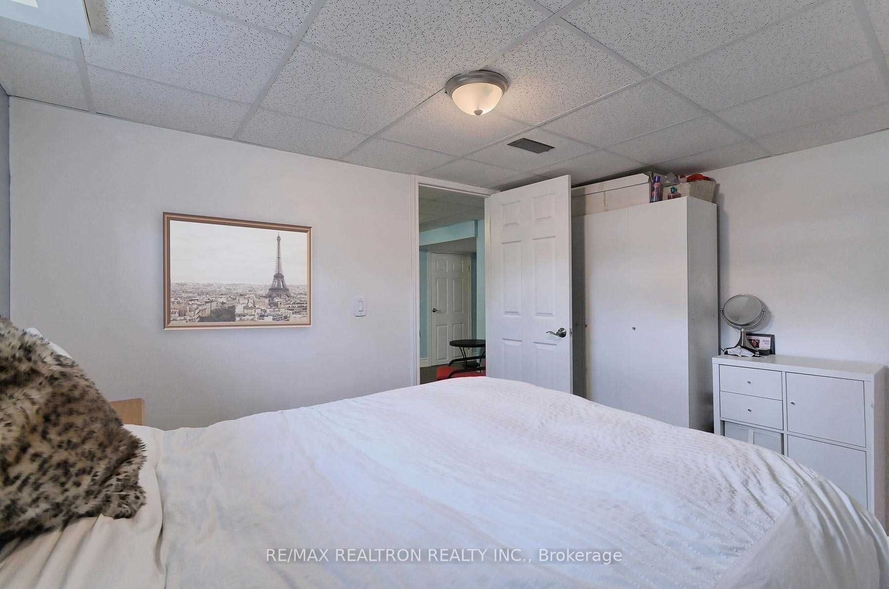 330 Gells Road Lower