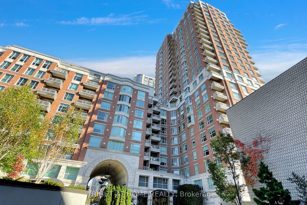 Photo of 38 Avenue Road #1201, Toronto, ON M5R 2G2 (MLS # C12471150)