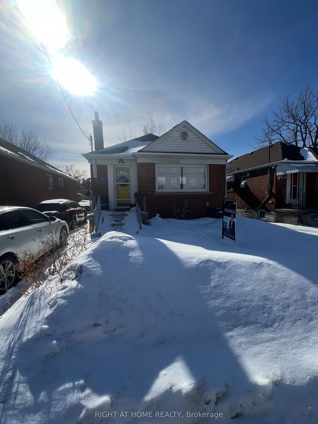 Photo of 2941 St Clair Avenue E, Toronto, ON M4B 1N9 (MLS # E12815682)