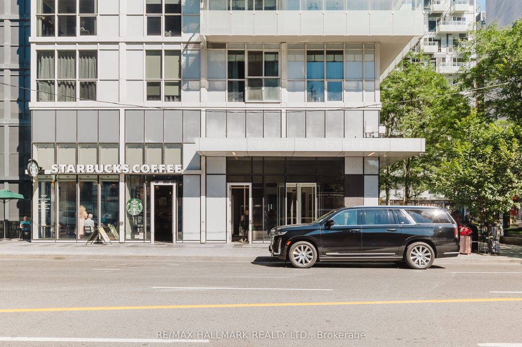 Photo of 300 Front Street W #2213, Toronto, ON M5V 0E9 (MLS # C12431535)