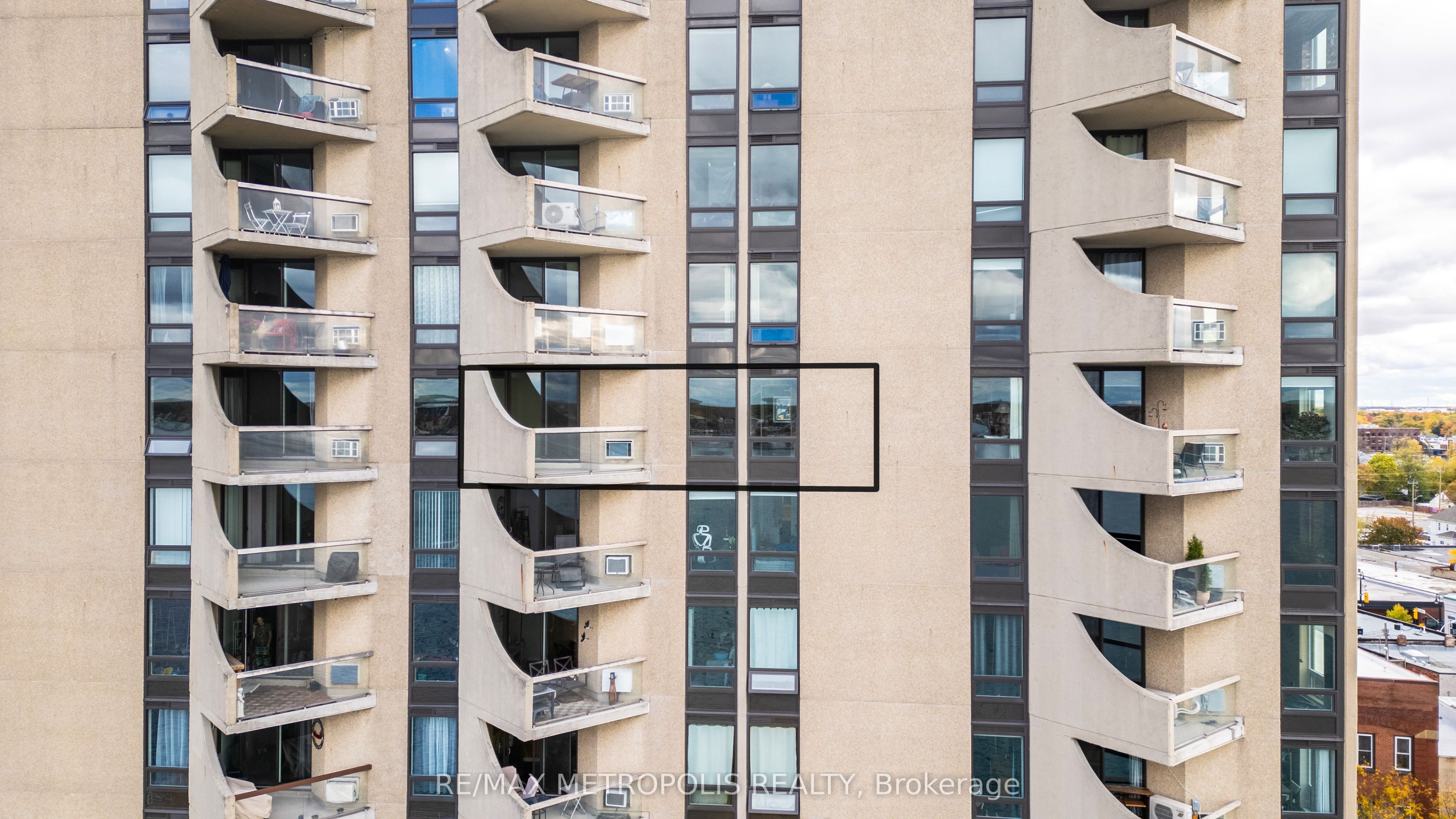 155 Front Street N 1103