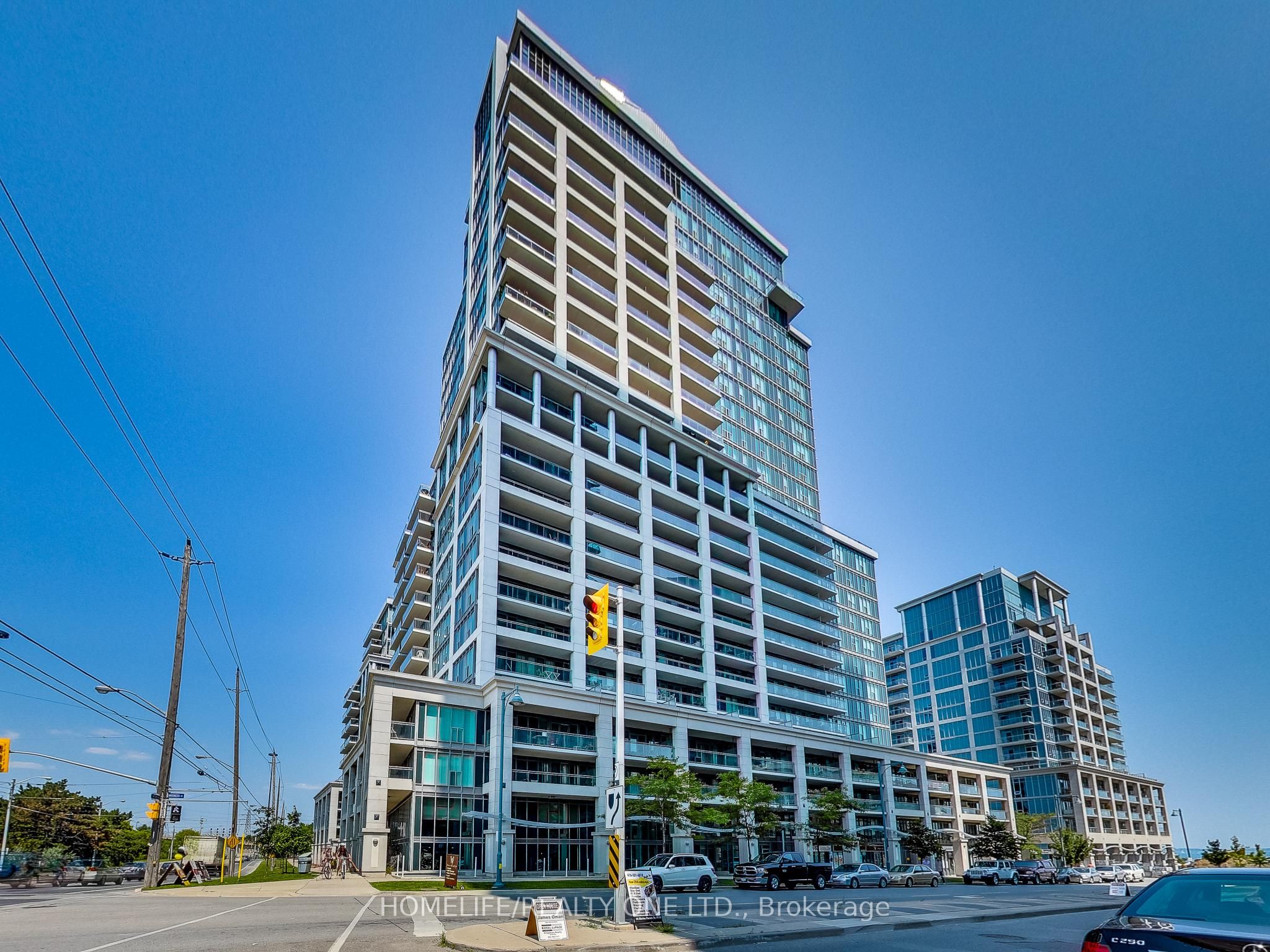 2119 Lakeshore Boulevard W 303