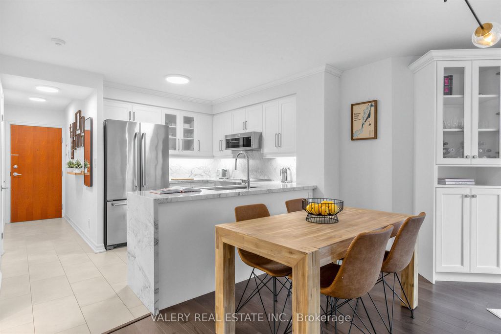 Photo of 300 Bloor Street E #1009, Toronto, ON M4W 3Y2 (MLS # C13059994)