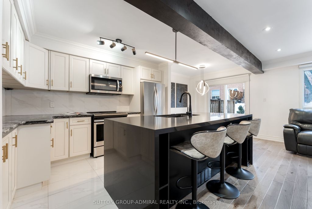 Photo of 10 Bassett Boulevard #211, Whitby, ON L1N 9C3 (MLS # E12715224)