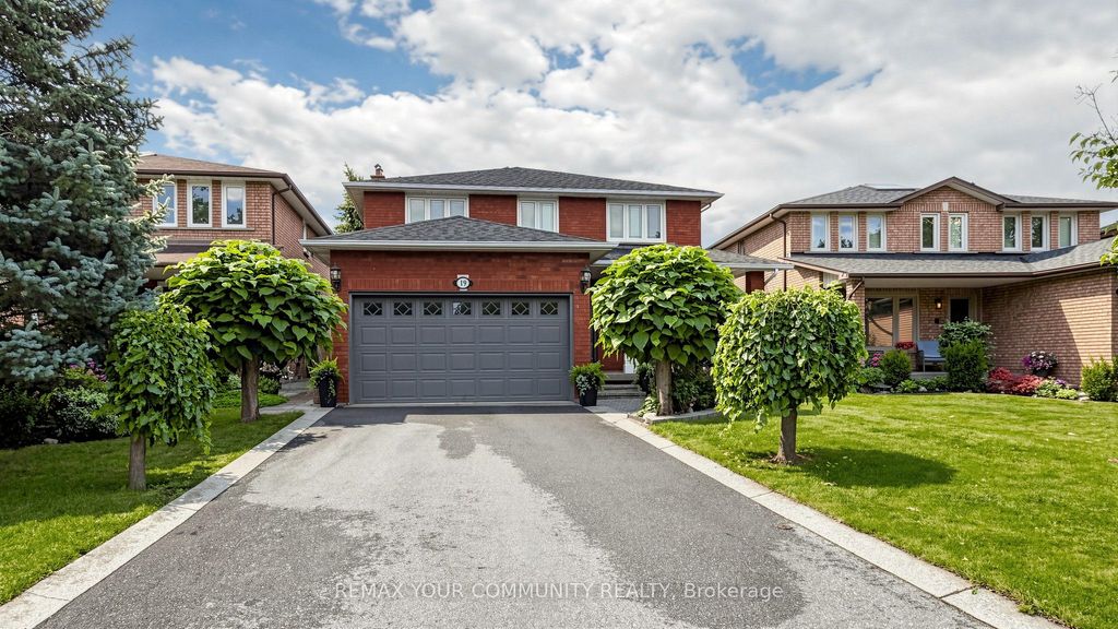Photo of 19 Ivano Mews, Vaughan, ON L4L 7T7 (MLS # N13525348)