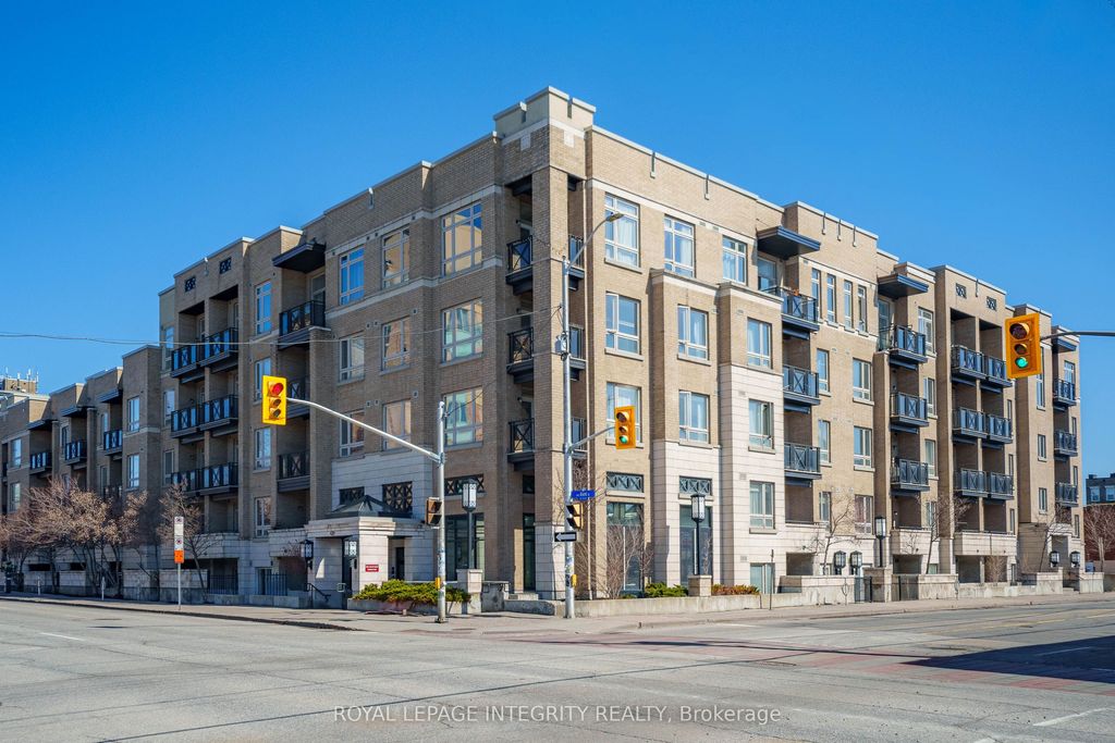 Photo of 429 Kent Street #320, Ottawa Centre, ON K2P 1B5 (MLS # X13022492)