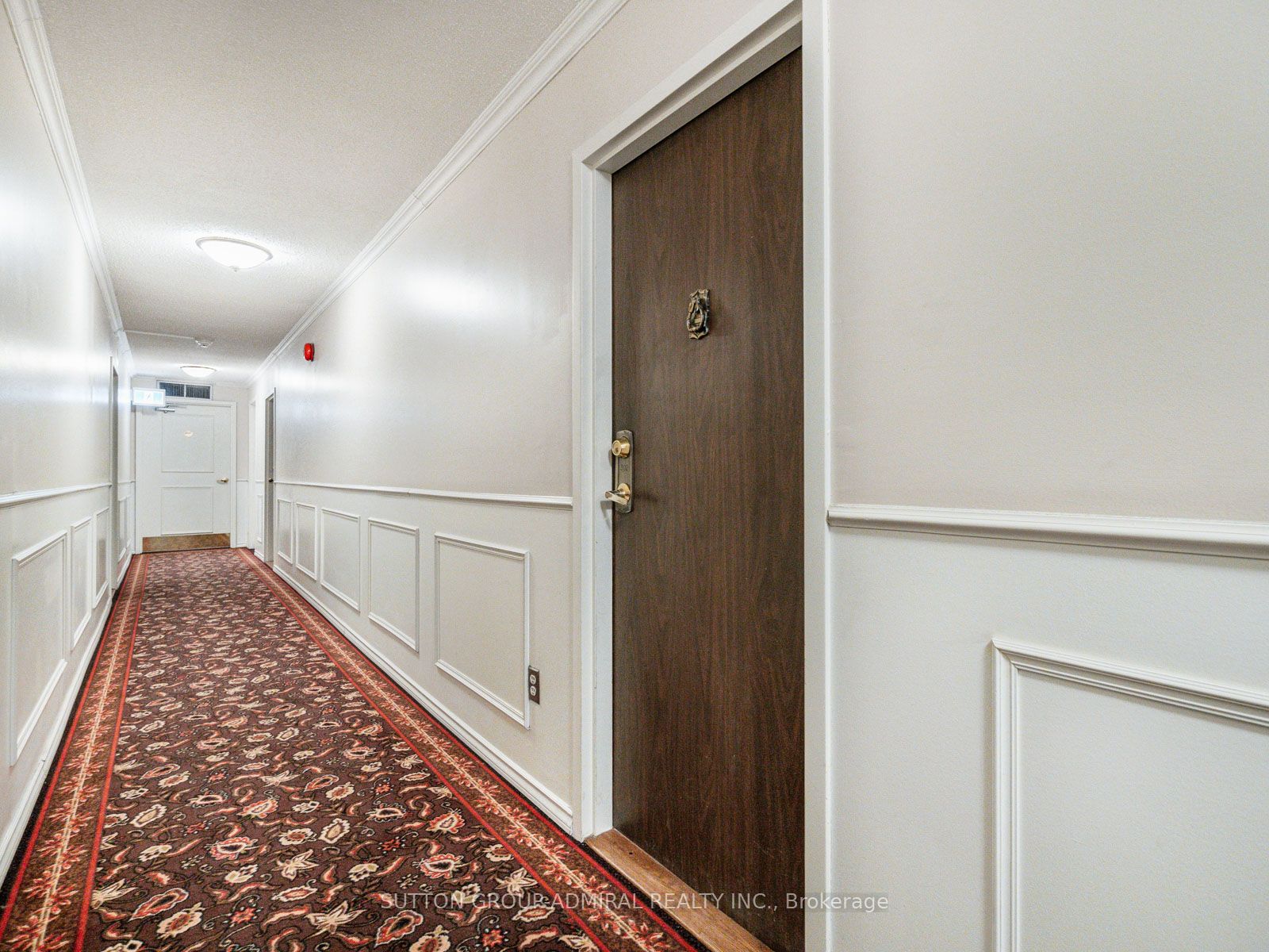 212 St George Street 302