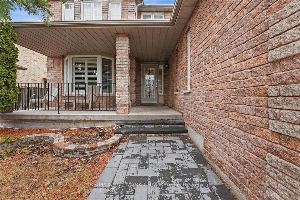 Photo of 102 Esther Drive, Barrie, ON L4N 0V8 (MLS # S12968614)