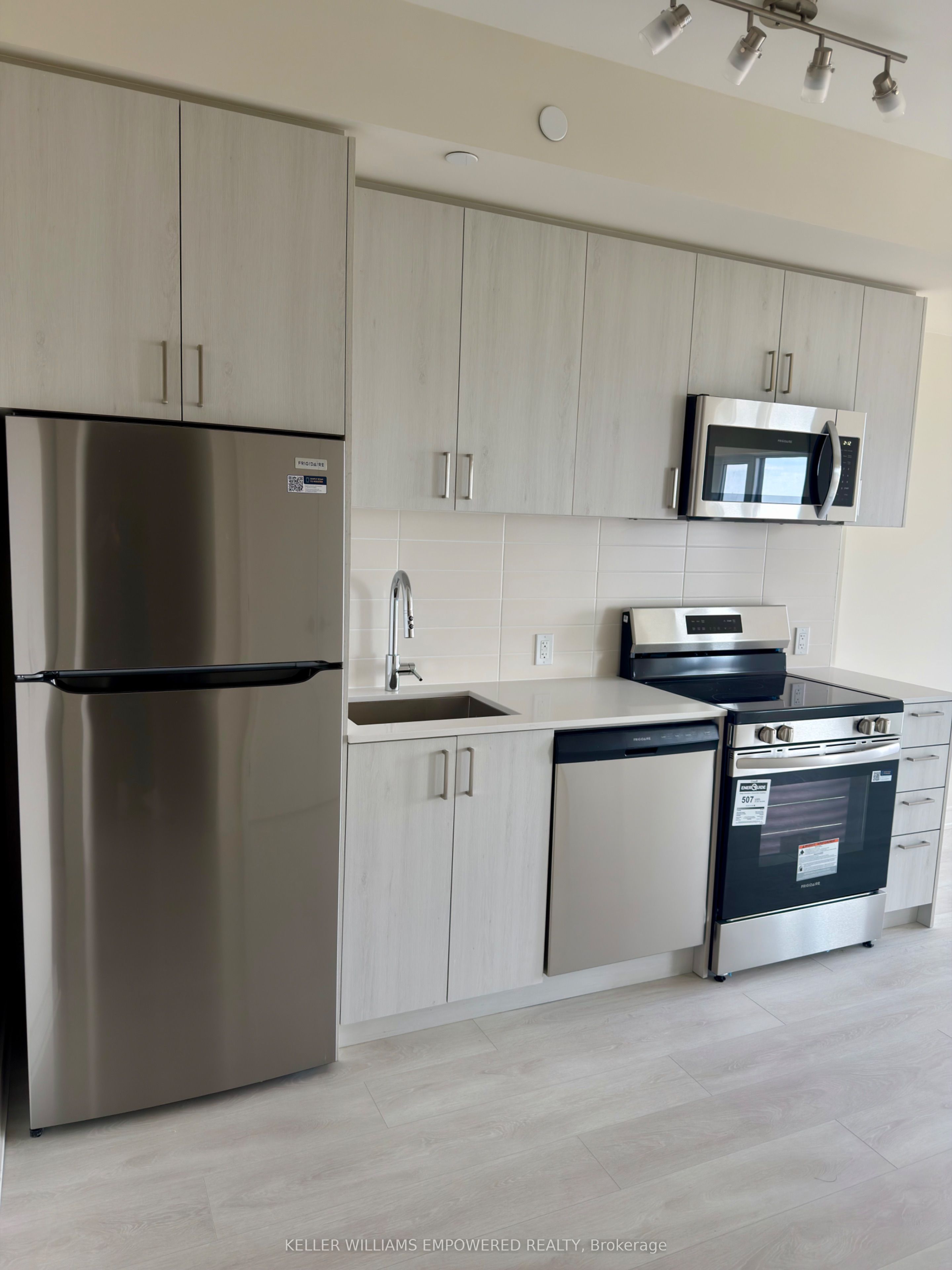 8020 Derry Rd Road 1305