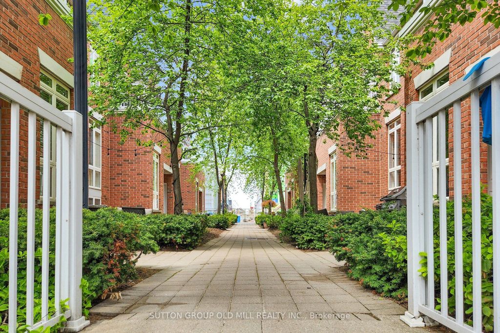 Photo of 12 Sudbury Street #1402, Toronto, ON M6J 3W7 (MLS # C13141720)
