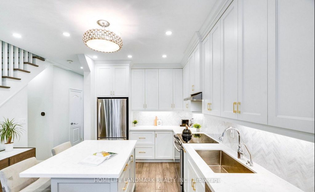 Photo of 16 Gauguin Avenue, Vaughan, ON L4J 9J7 (MLS # N12629102)