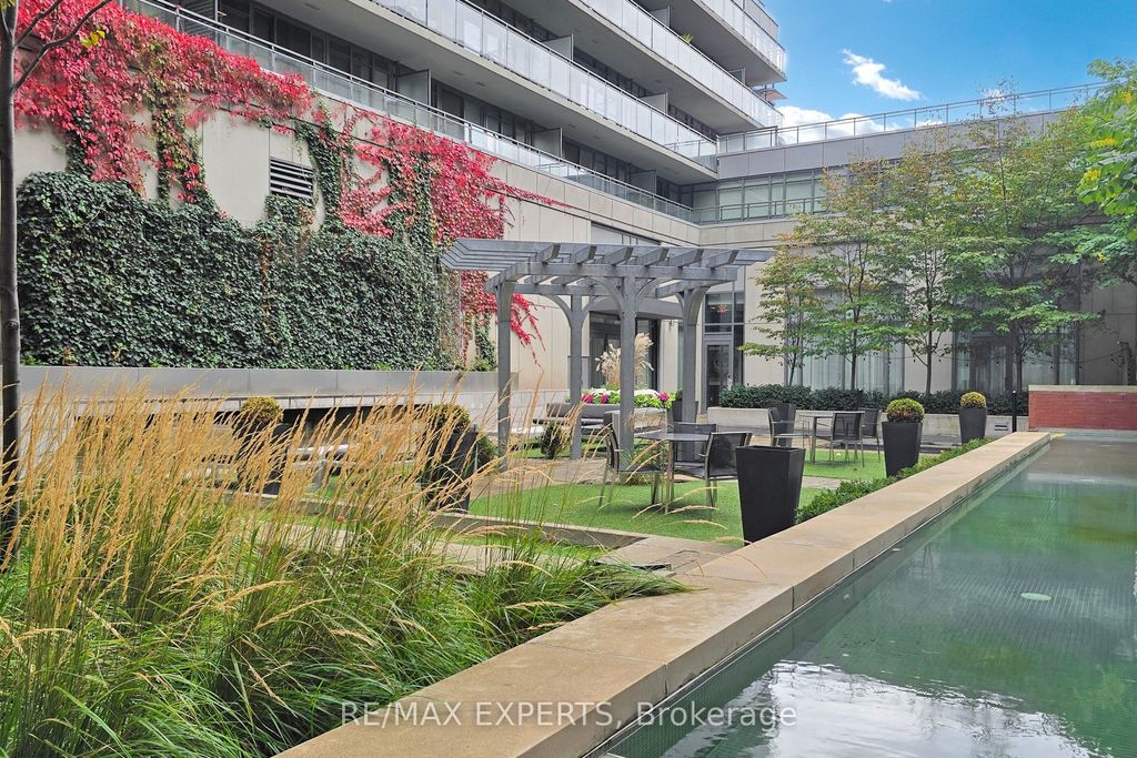Photo of 775 King Street W #1013, Toronto, ON M5V 2K3 (MLS # C12480994)