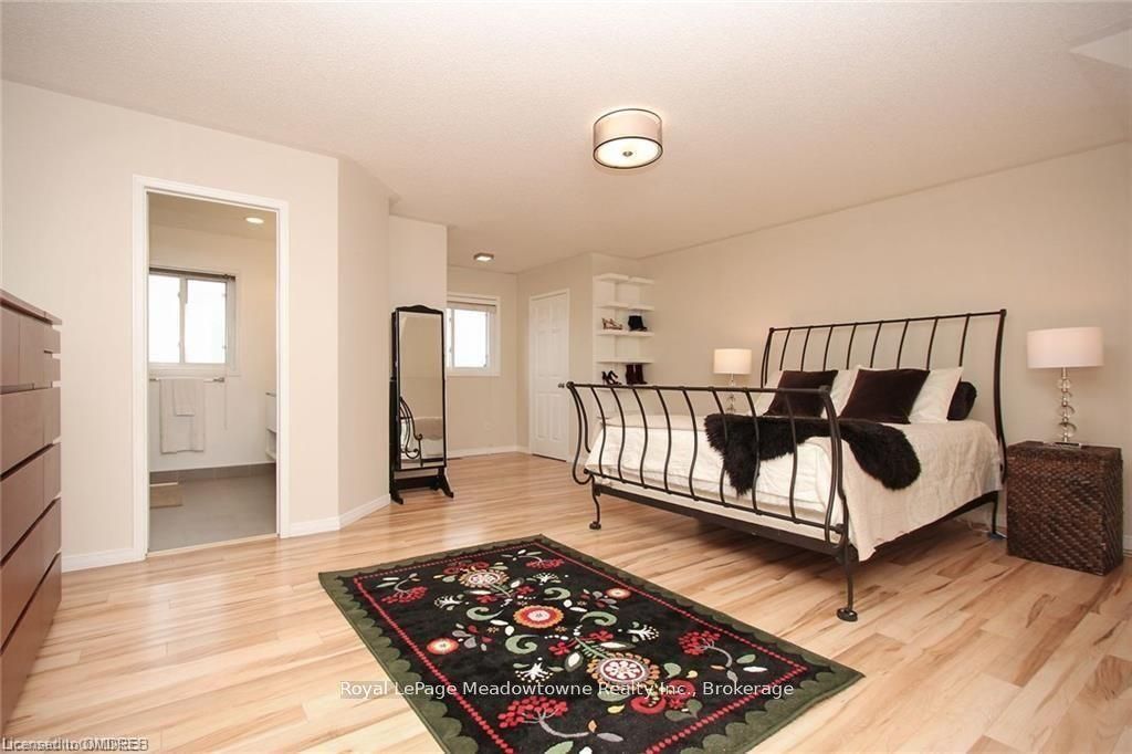 2131 White Dove Circle