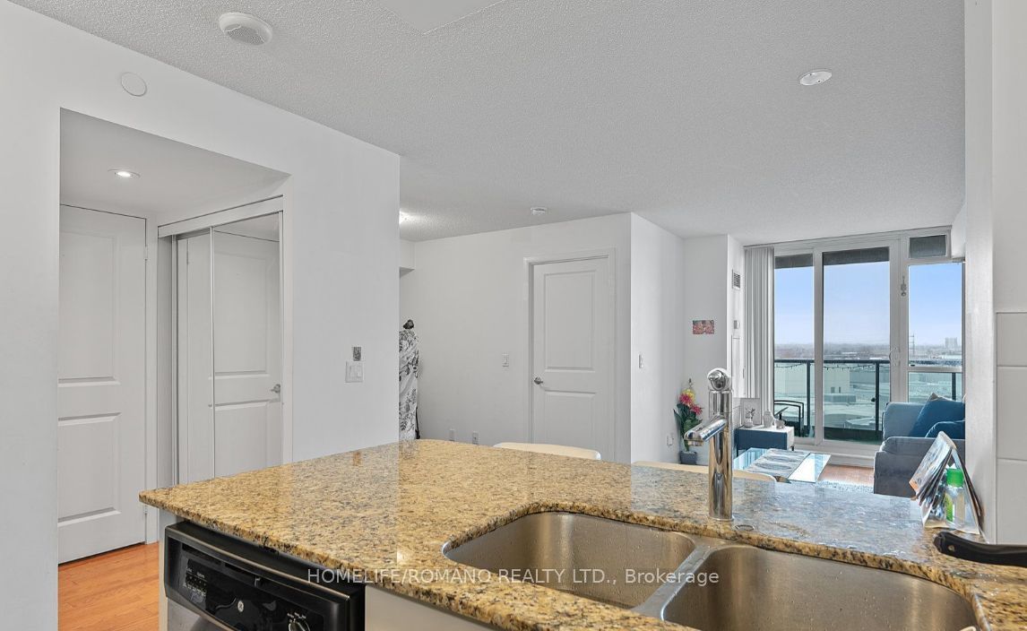 215 Sherway Gardens Road 1008